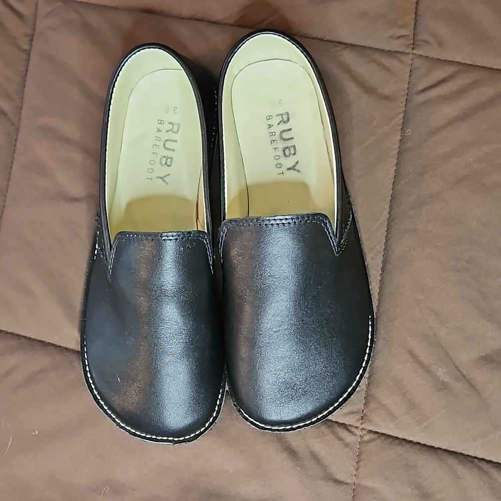 Ruby Barefoot  flats size 38